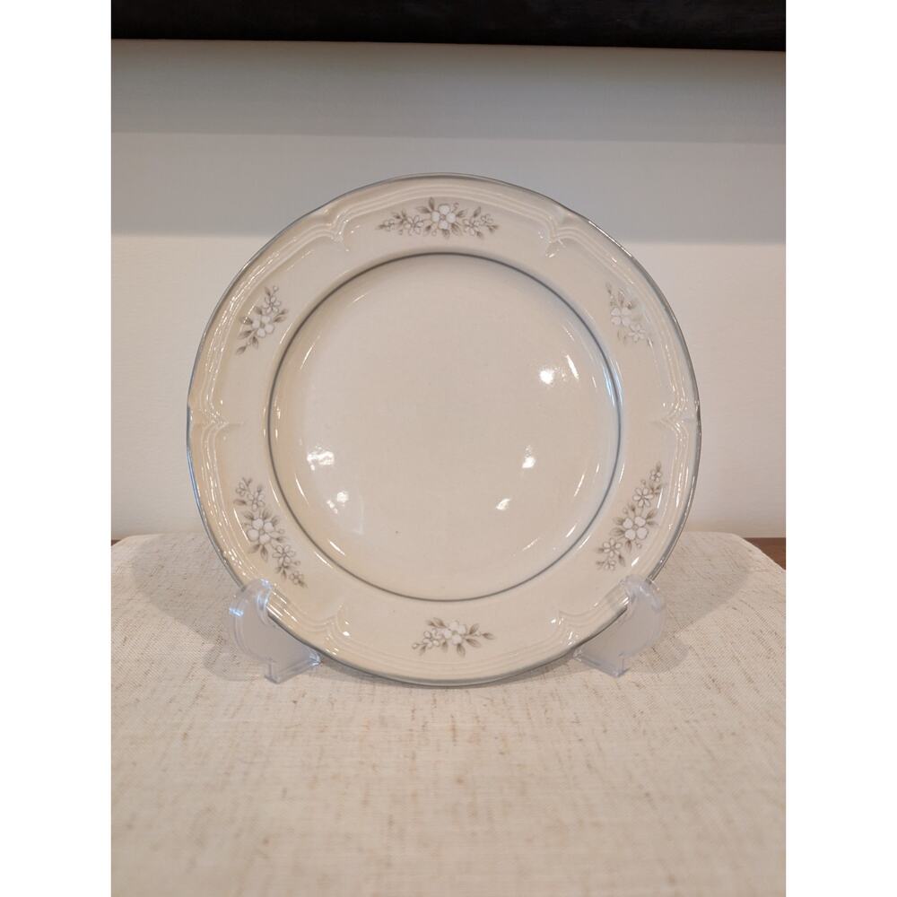 International China Hillside “Mystic” Salad/Luncheon Plate 7⅝″ – Discontinued